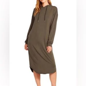 NWT BB Dakota x Steve Madden Camden Long Sleeve Hoodie Dress - Size M, Olive